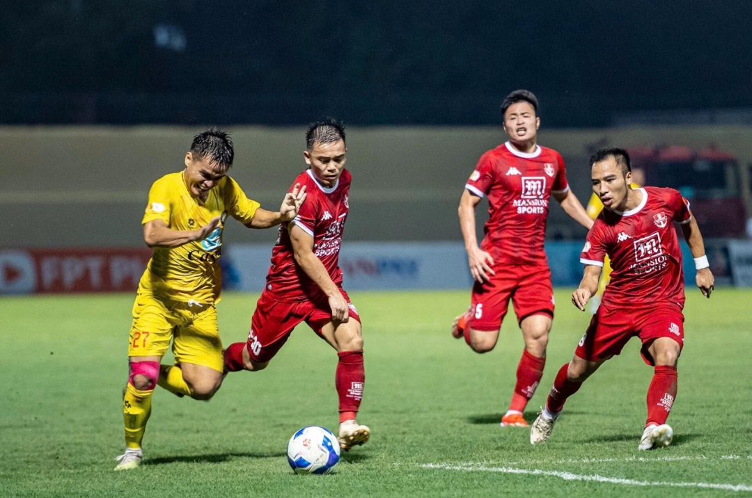 Trực tiếp Thanh Hóa 0-1 Hải Phòng: Bất ngờ xảy ra