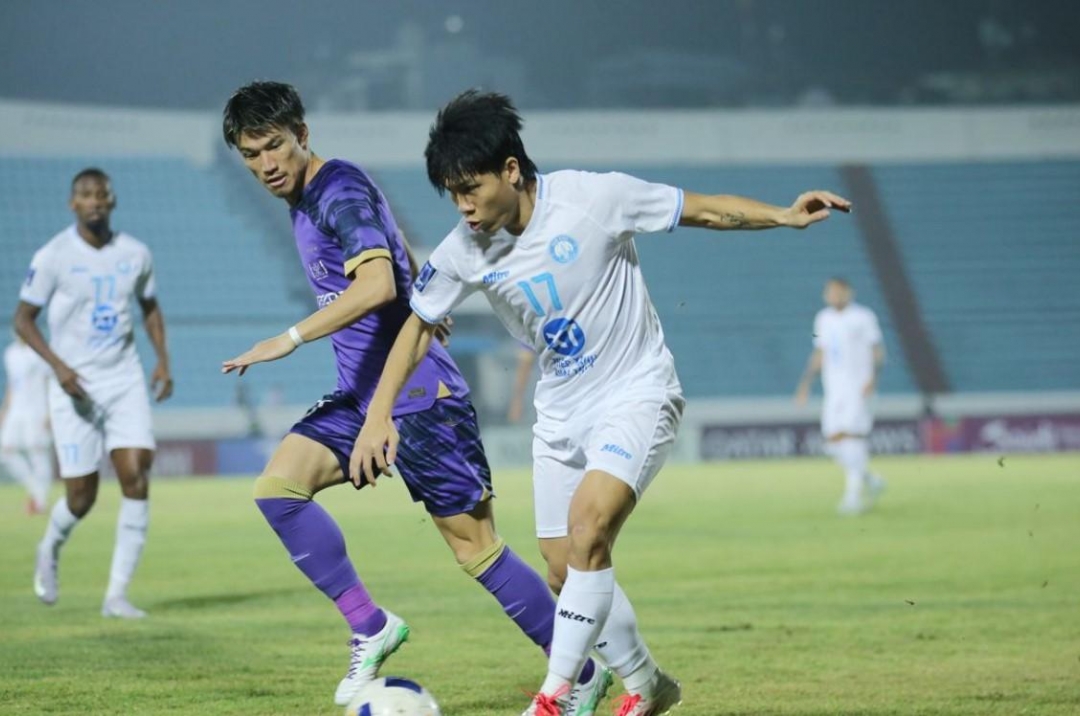 Trực tiếp Sanfrecce Hiroshima 0-0 Nam Định: Khởi đầu hấp dẫn