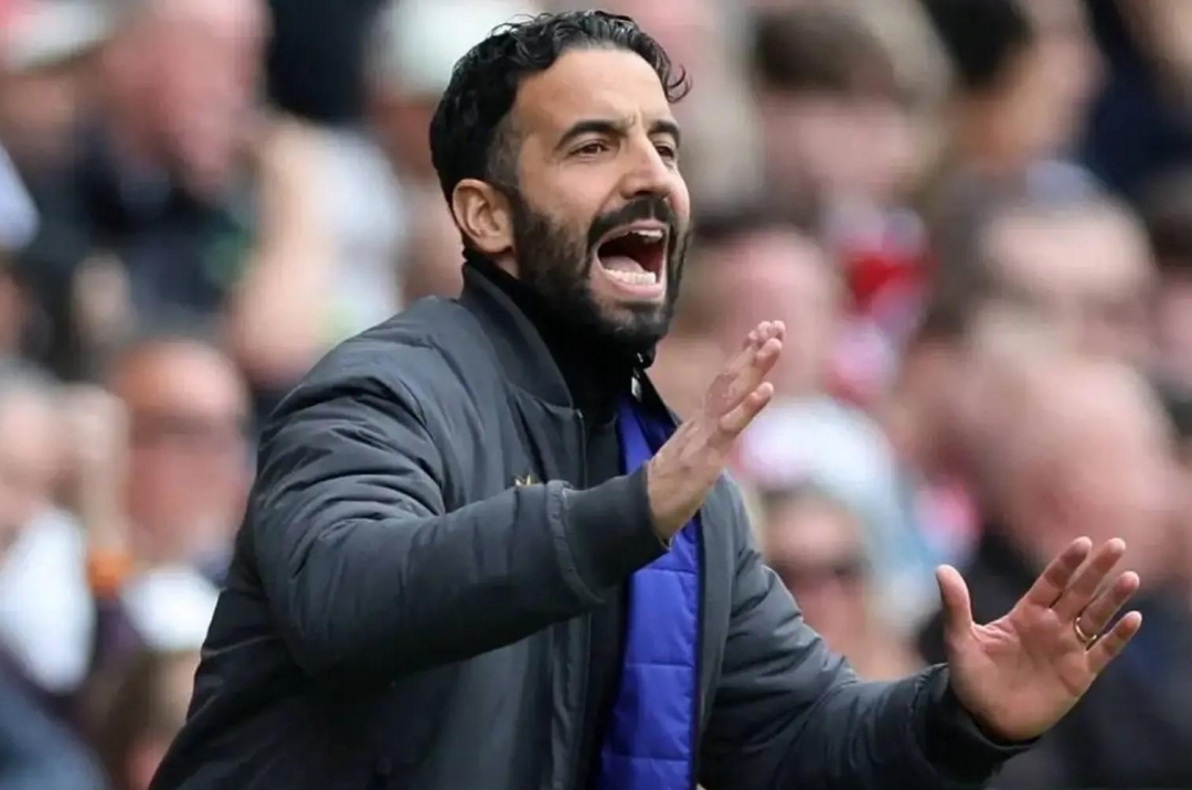 HLV Ruben Amorim bất ngờ chỉ ra 'tử huyệt' của MU