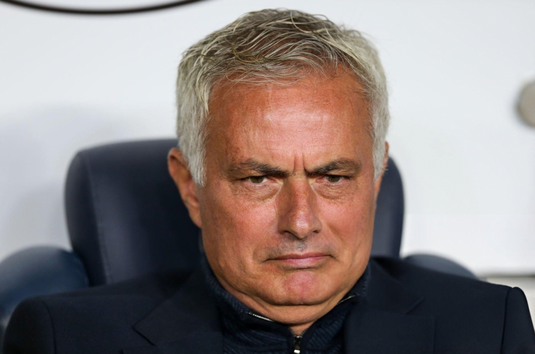 Chuyển nhượng sáng 7/11: Mourinho có thể tái xuất Ngoại hạng Anh?