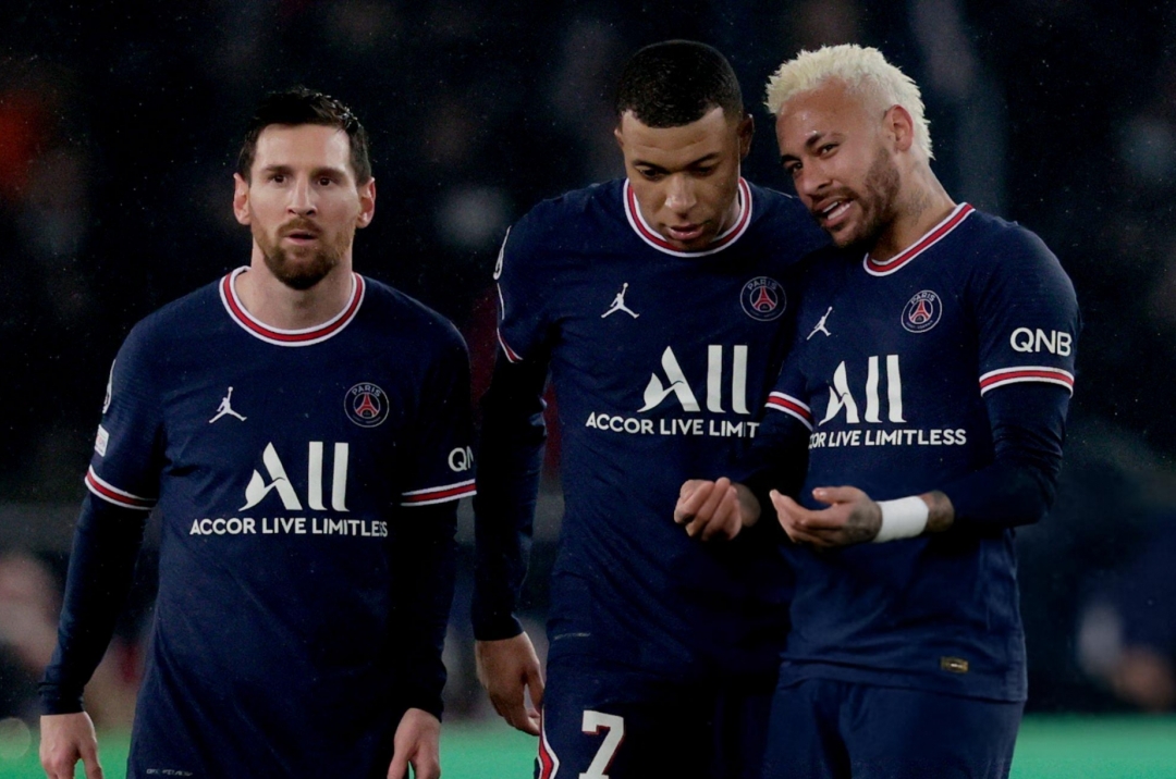 Neymar tiết lộ quan hệ với Messi và Mbappe tại PSG