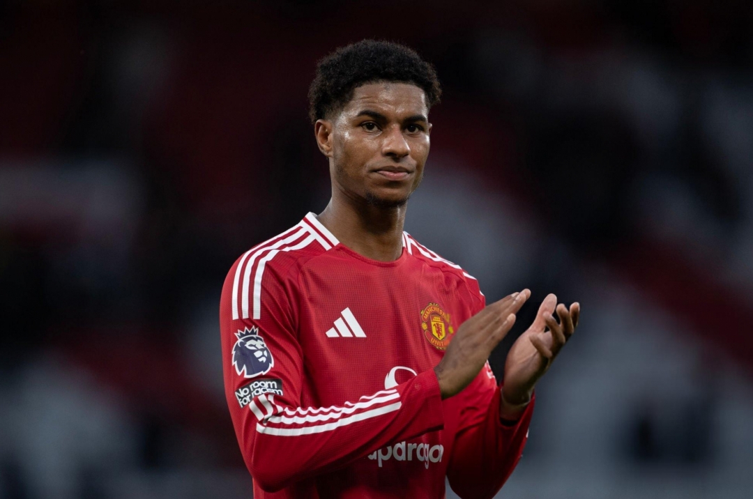 Chuyển nhượng MU 21/1: Rashford bị 'mắc kẹt', ra giá mua hậu vệ trái