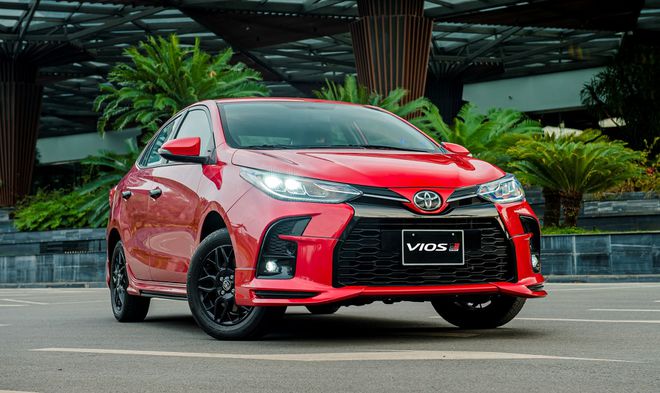 Toyota Vios: Giá xe lăn bánh 2023, TSKT & đánh giá chi tiết nhất