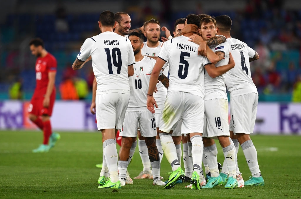 Thêu hoa dệt gấm, Italia khởi đầu như mơ tại Euro 2021