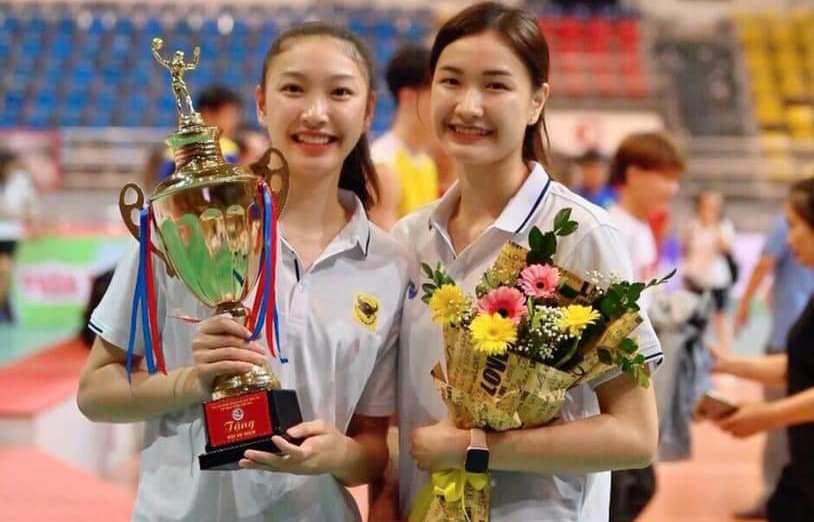 Cặp chị em ngọc nữ của bóng chuyền Việt Nam là ai?