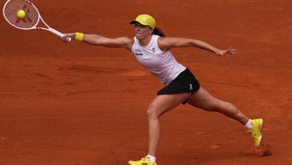 Swiatek thua 'muối mặt' tại bán kết Madrid Open