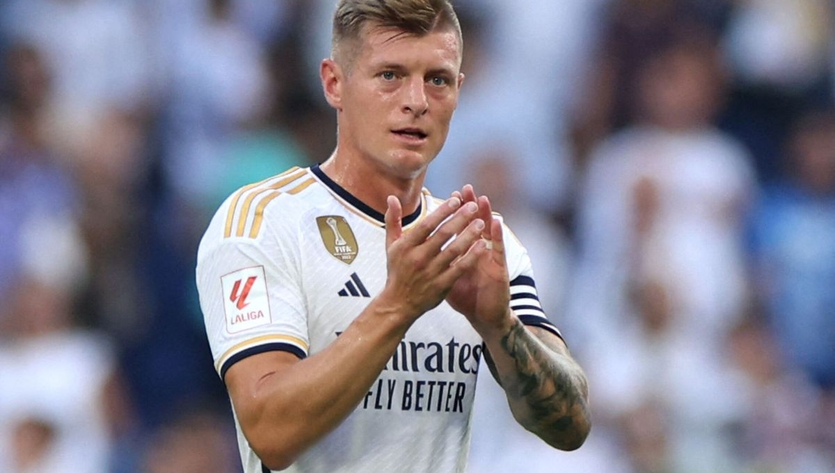 Toni Kroos trở lại sân cỏ