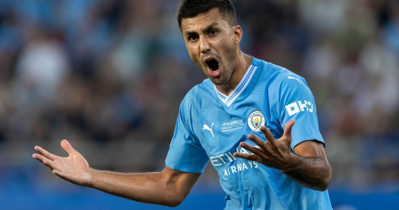 Bằng chứng rõ ràng, Man City thiếu Rodri như 'rắn mất đầu'