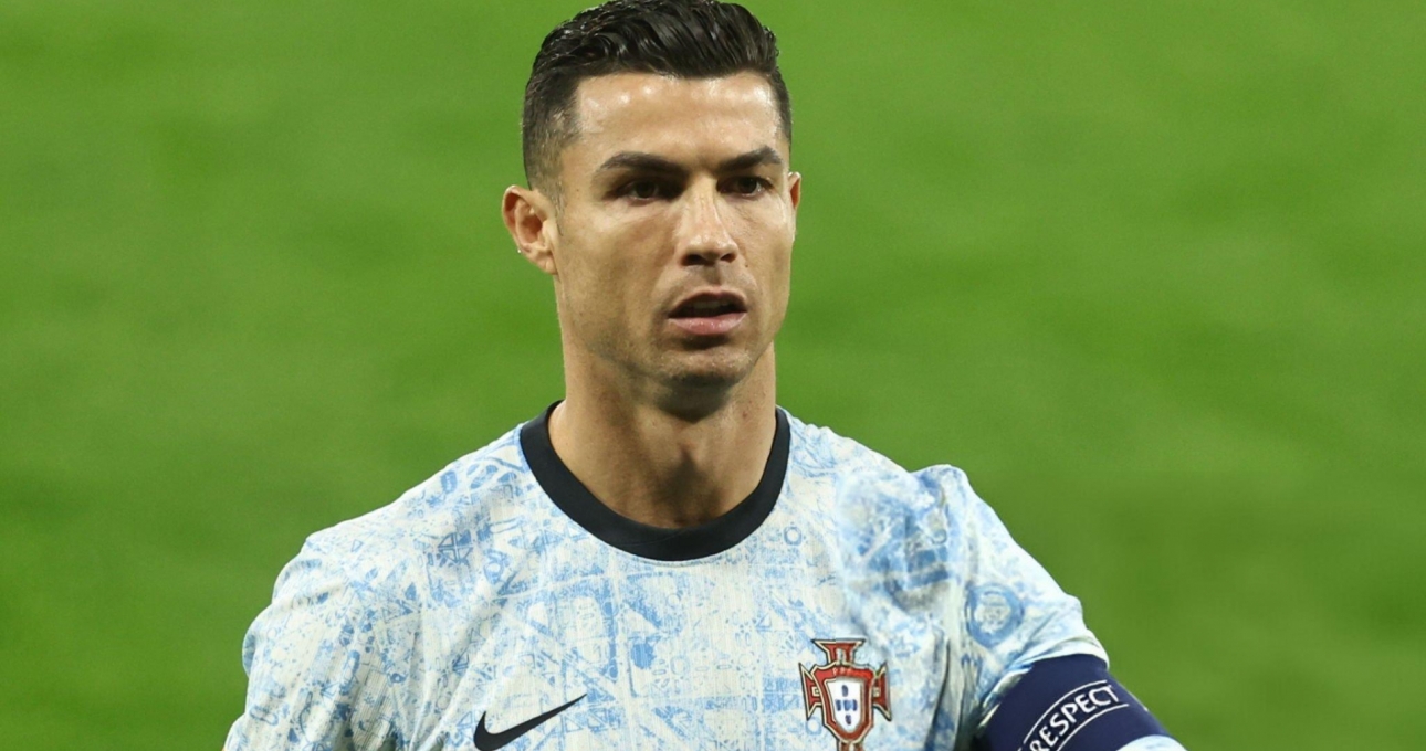 Nhìn lại Ronaldo trong năm 2024: Vui buồn lẫn lộn!