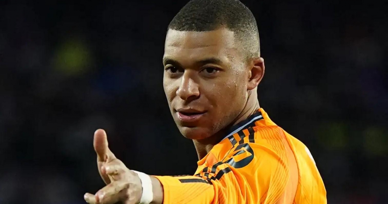 Mbappe đưa ra tuyên bố khiến cả châu Âu run rẩy!