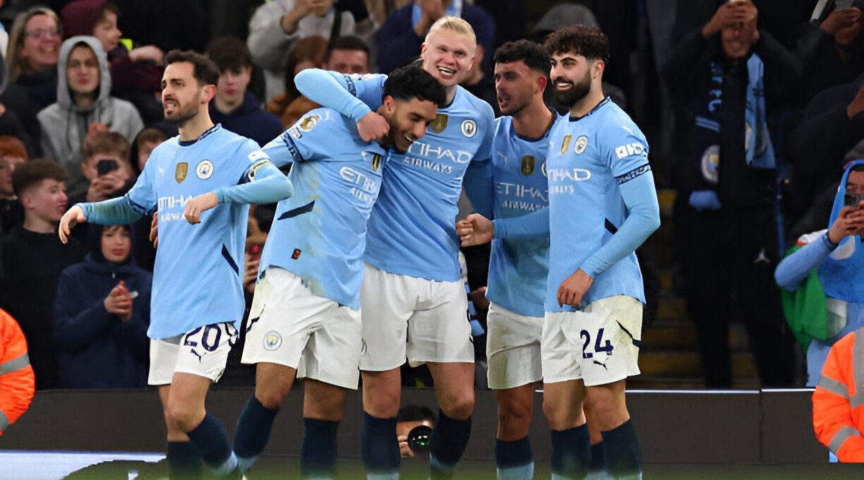 Haaland chói sáng, Man City ngược dòng cảm xúc trước Chelsea