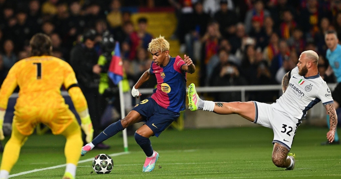 Barca cùng Inter rượt đuổi nghẹt thở trong trận cầu 6 bàn