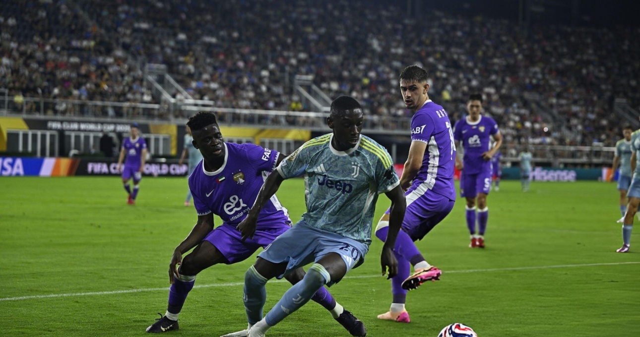 Trực tiếp Juventus 5-0 Al Ain: Không thể chống đỡ