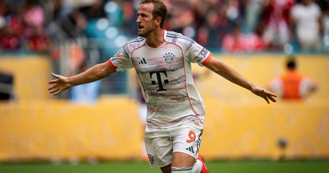 Harry Kane tỏa sáng, Bayern Munich lọt vào tứ kết gặp PSG