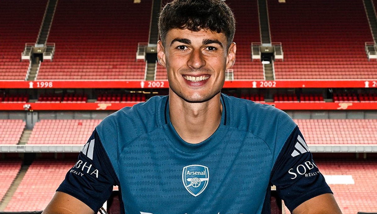 Thủ môn đắt giá nhất thế giới đặt tham vọng lớn khi đầu quân cho Arsenal