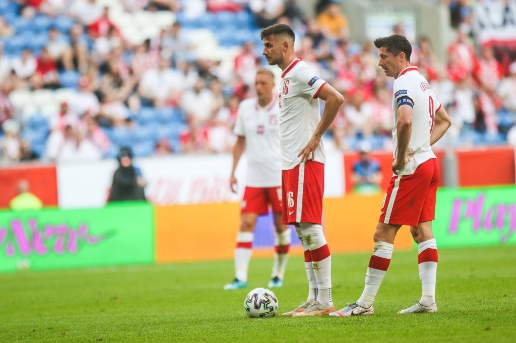 Đội hình chính thức Ba Lan vs Slovakia: Đầu tàu Lewandowski