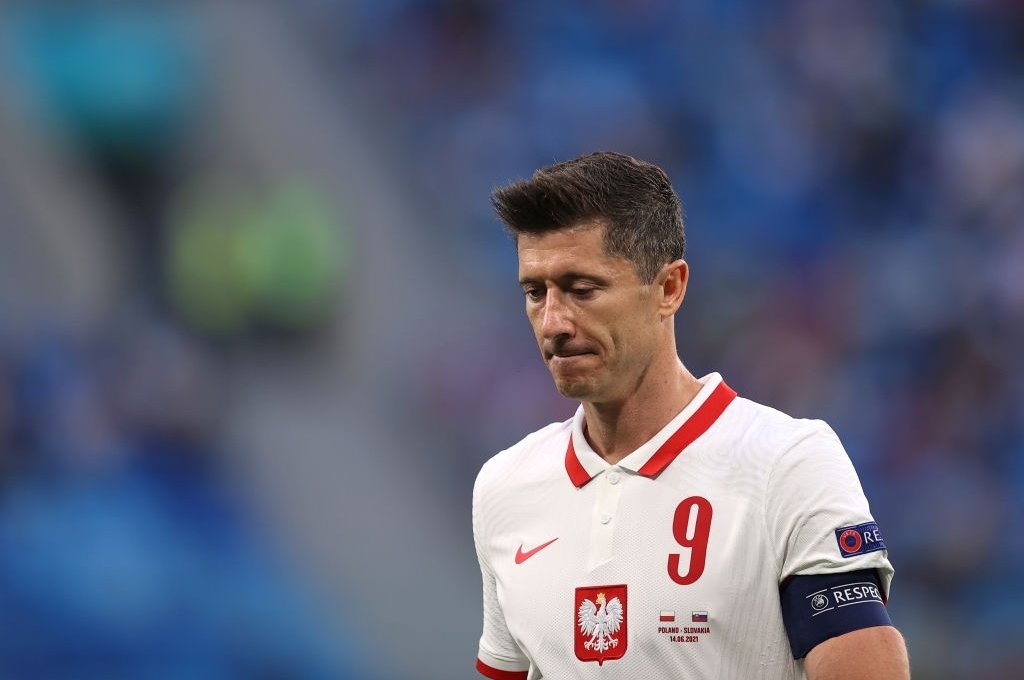 Chấm điểm Ba Lan 1-2 Slovakia: Siêu sao nhạt nhòa