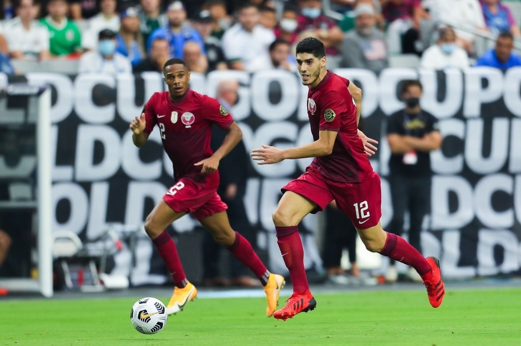 Qatar vào bán kết Gold Cup sau màn đọ súng kinh điển