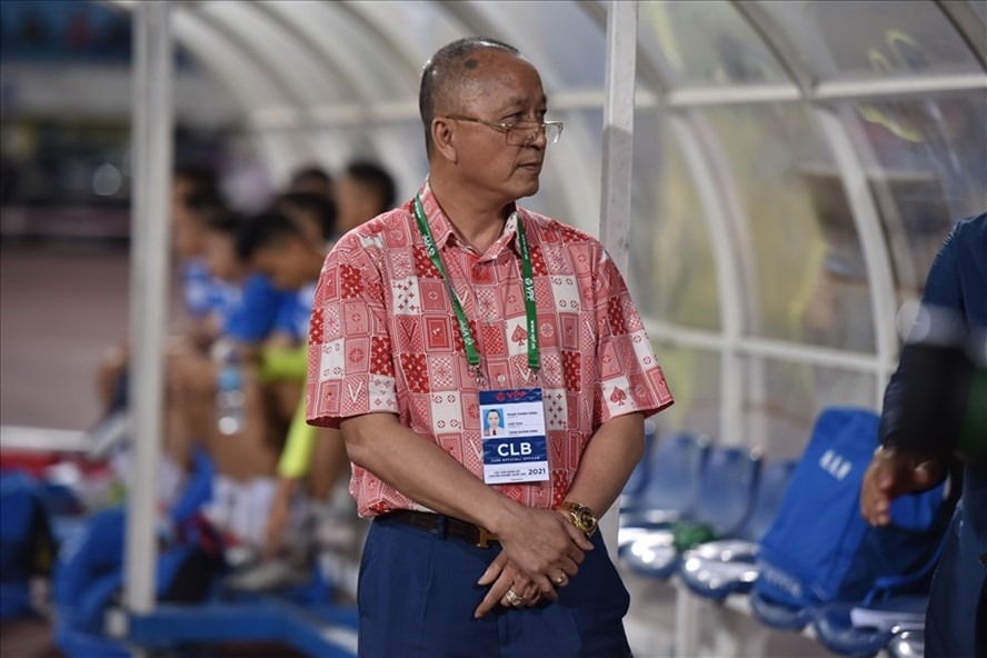 Chủ tịch CLB Quảng Ninh: 'Cầu thủ không ghét tôi đâu'