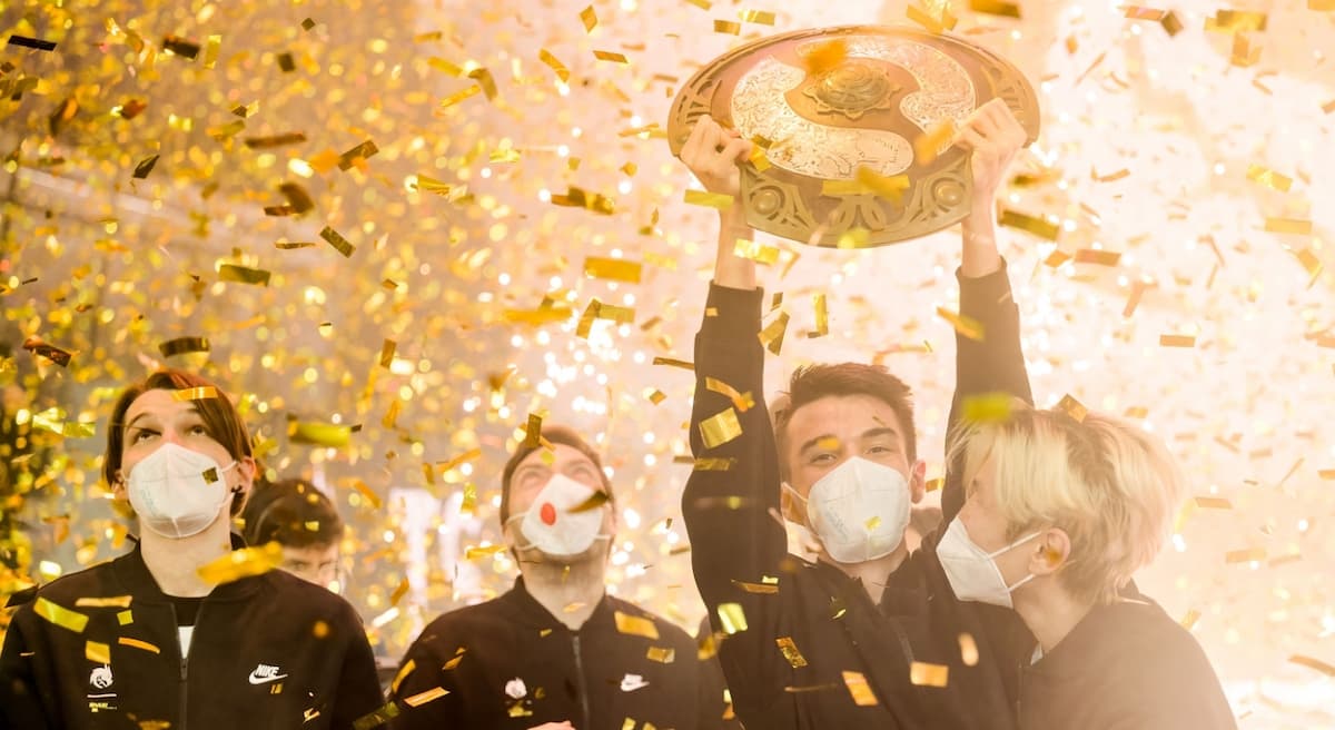 Team Spirit lên ngôi vô địch TI10, ẵm trọn 400 tỷ đồng tiền thưởng