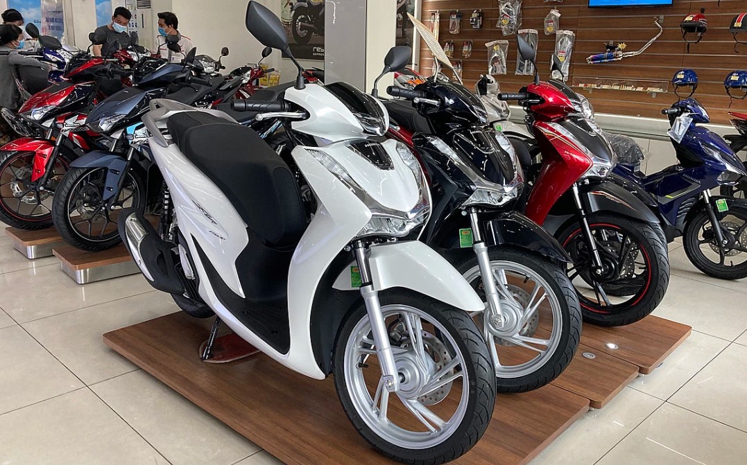 Honda bất ngờ điều chỉnh giá toàn bộ 'đội hình' xe máy tại Việt Nam, tăng từ 7.000 đồng - 3 triệu đồng