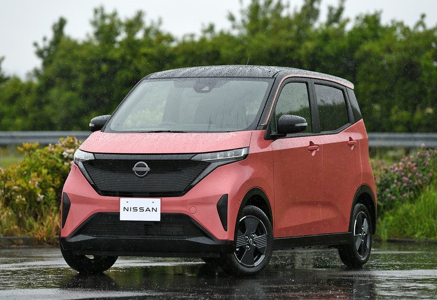 Mẫu xe giá rẻ Nissan liệu có đủ sức 'đánh bật' Hyundai Grand i10 hay Kia Morning?