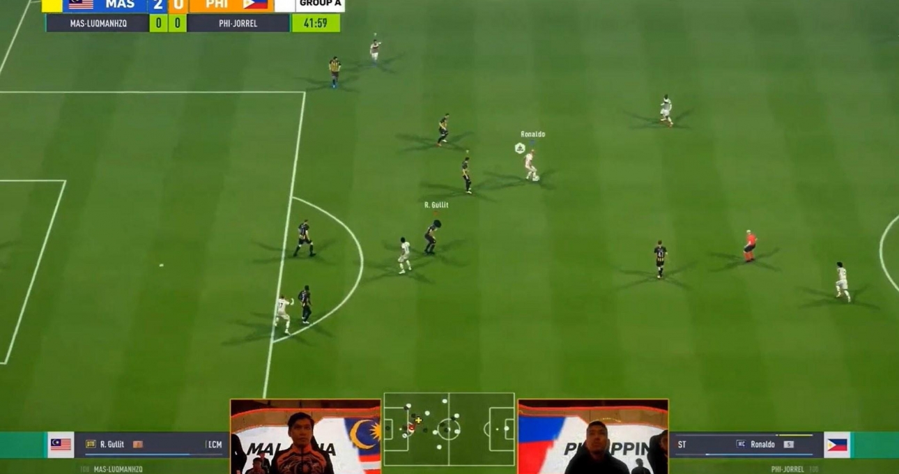 Video: Đây là cách mà cầu thủ bóng đá chuyên nghiệp chơi FIFA Online 4