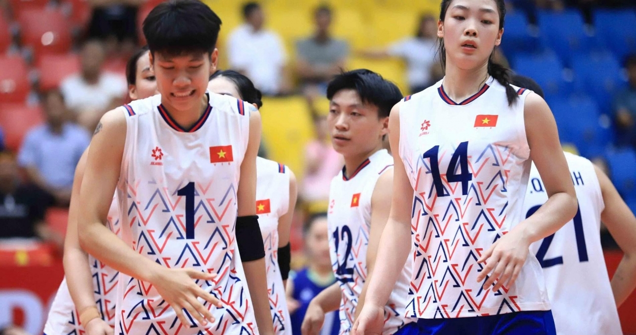 Trực tiếp bóng chuyền nữ U21 Việt Nam 1-2 U21 Thái Lan: Việt Nam gặp khó