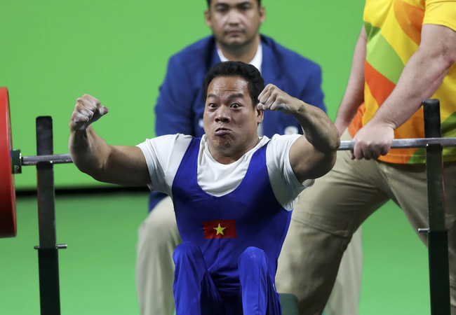 Lực sĩ Việt Nam cho thế giới thấy người Việt không nhỏ bé ở giải đấu năm 2016