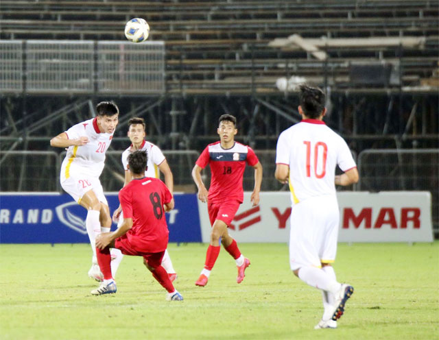 Lịch thi đấu bóng đá hôm nay 27/10: U23 Việt Nam xuất trận