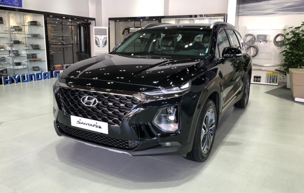 Xả hàng tồn, giá xe Hyundai Santa Fe giảm “sốc” tới 140 triệu đồng