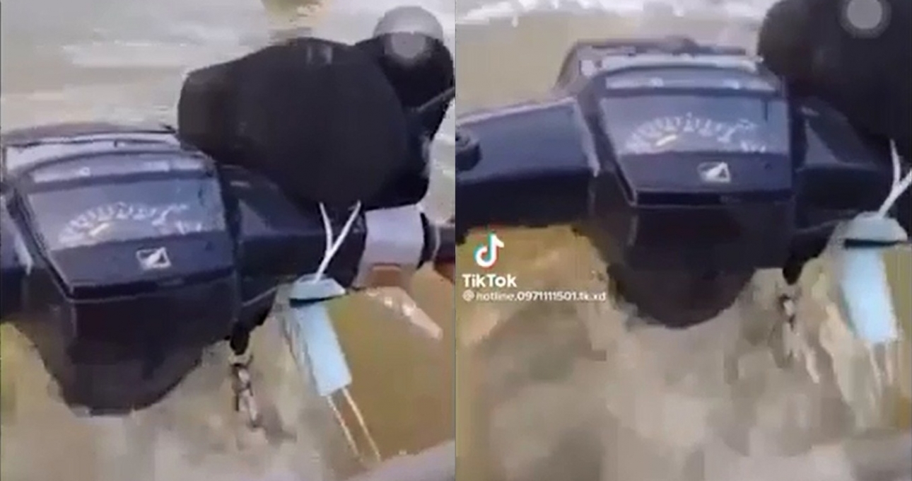 VIDEO: 'Huyền thoại' Honda Dream trổ tài lội nước ngập đến cổ xe