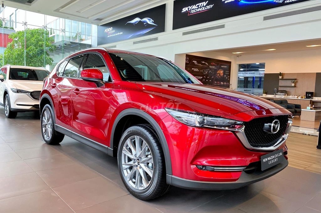 Vì sao Mazda CX-5 thu hút khách Việt: Công nghệ hay giá bán?