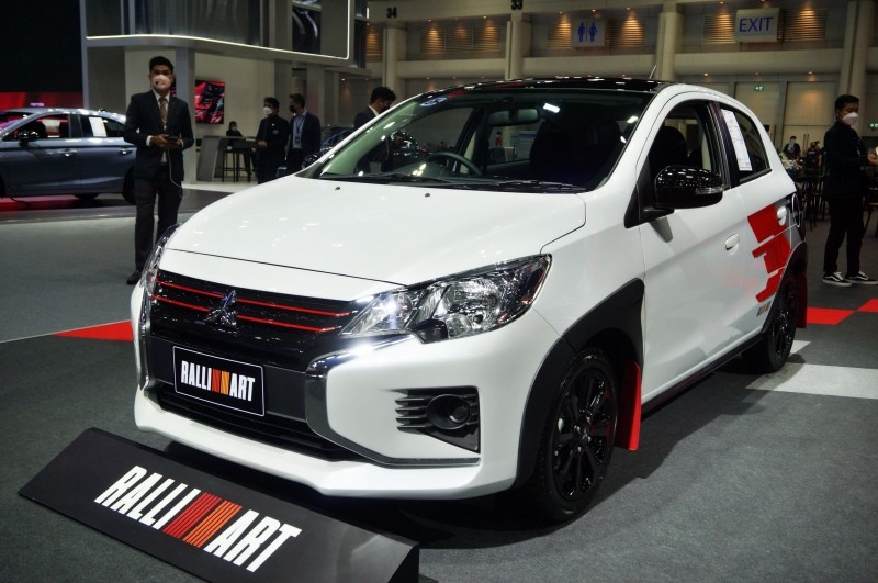 Hatchback cỡ B của Mitsubishi chính thức ra mắt, thiết kế thể thao, giá siêu rẻ