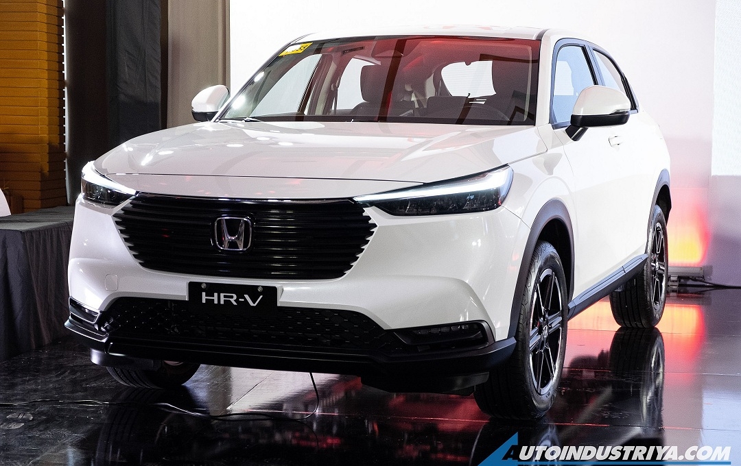 Giá từ 546 triệu đồng, Honda HR-V 2022 vừa ra mắt có gì đấu Seltos, Creta?