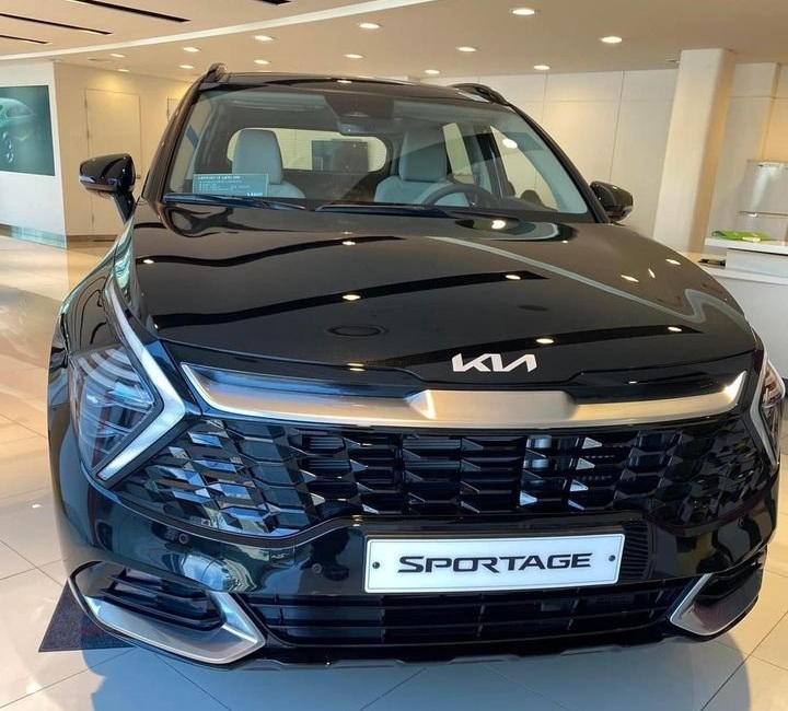 Kia Sportage 2022 ra mắt tại Việt Nam vào 10/6: 8 phiên bản, giá từ 899 triệu đồng?