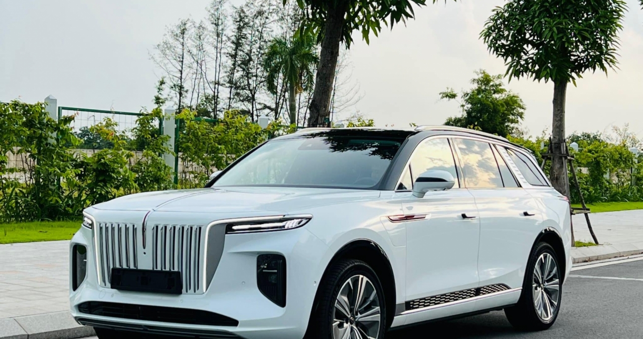 Lô xe SUV điện Trung Quốc siêu “hot” về Việt Nam, thiết kế 'nhái' Rolls-Royce