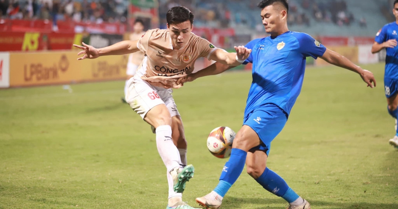 Trực tiếp CAHN vs Quảng Nam, 19h15 hôm nay 15/2