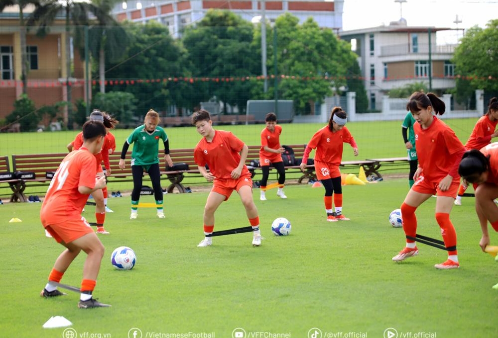 Video: U20 nữ Việt Nam hội quân hướng đến giải Châu Á