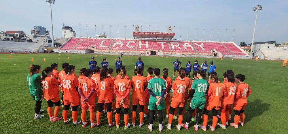 ĐT nữ Việt Nam tập bài đặc biệt chuẩn bị cho AFF Cup
