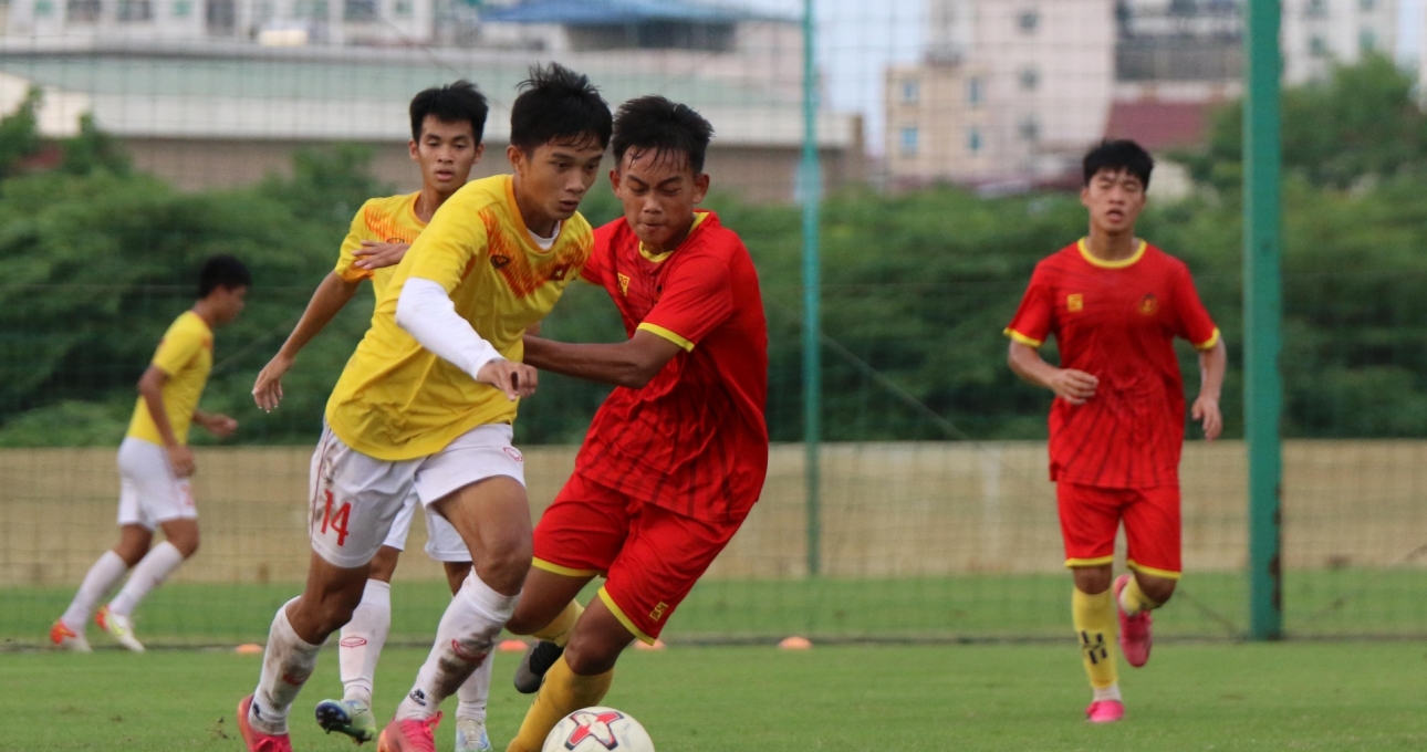 U16 Việt Nam thắng đậm trong trận 'giao hữu đặc biệt' trước giải ĐNÁ
