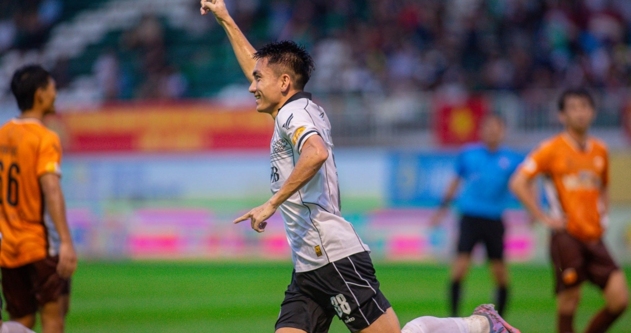 Trực tiếp HAGL 0-1 Đà Nẵng: Bất ngờ xảy ra