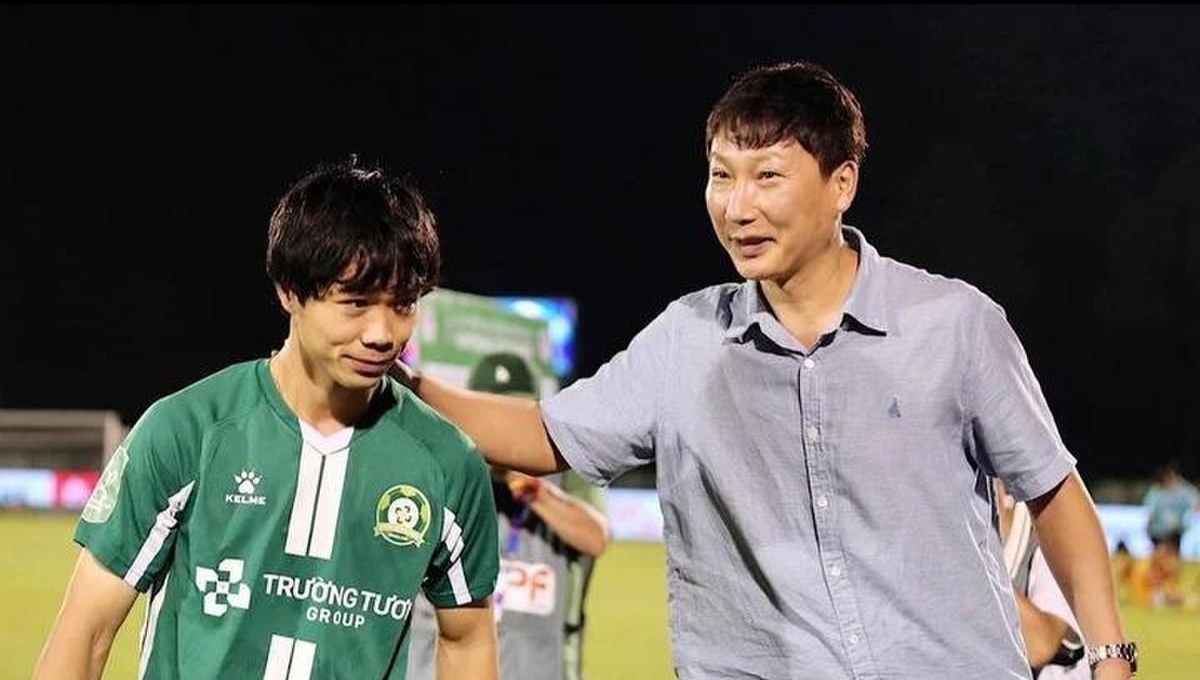 Công Phượng sắp thi đấu ở V-League vì lý do bất ngờ