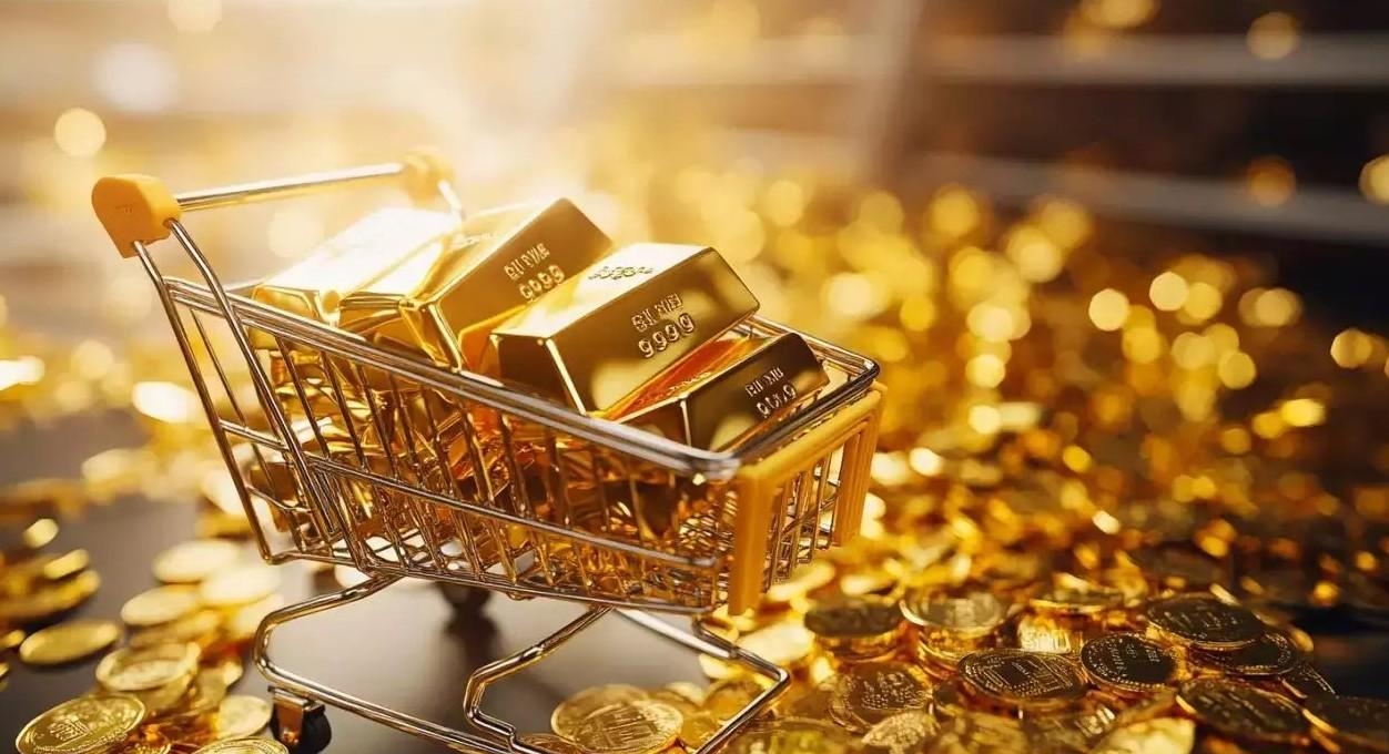 Giá vàng hôm nay tối 28/6: Sắc đỏ ngập tràn