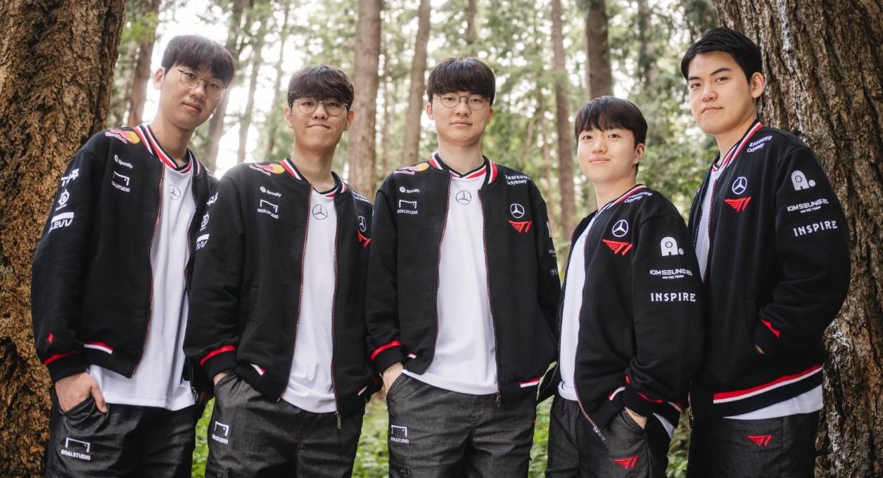 Trực tiếp LMHT: T1 vs AL - Đại chiến Trung Hàn tại MSI 2025