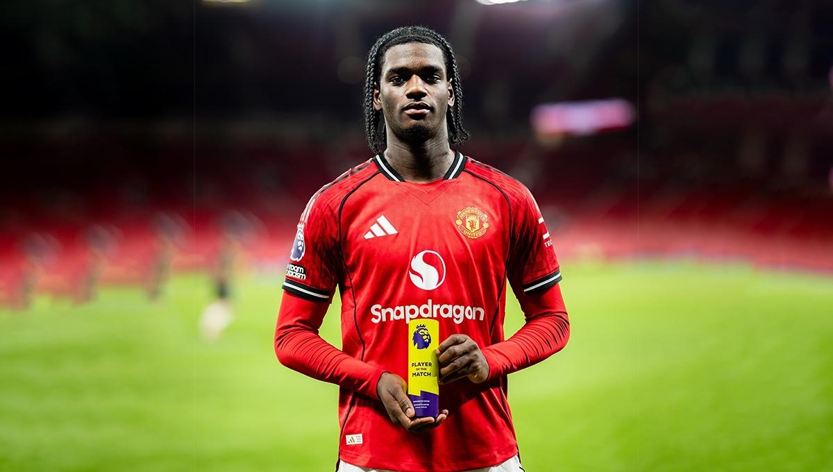 Ayden Heaven: Thần đồng 2006 cứu rỗi MU trước Newcastle