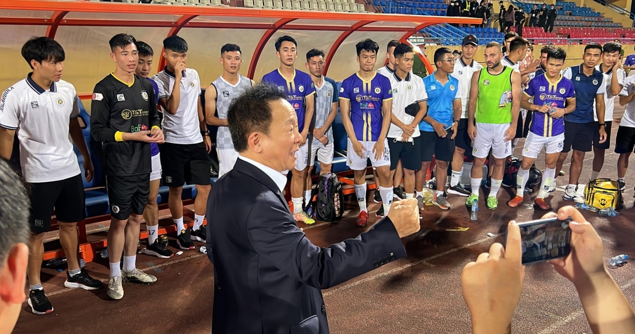 Hà Nội FC được bầu Hiển thưởng kỷ lục, bằng đội vô địch V-League 2022