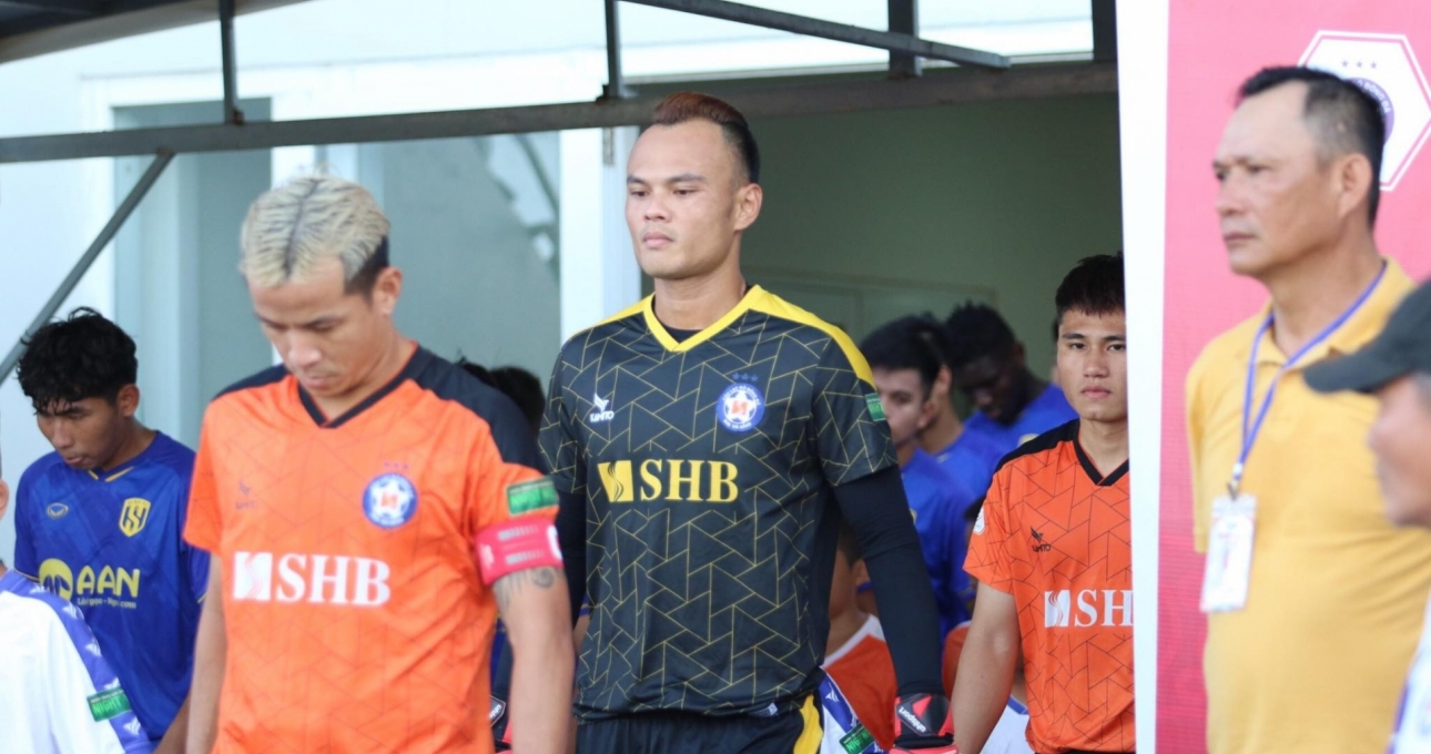 Tình hình mới nhất của thủ môn Thanh Binh sau chấn thương kinh hoàng