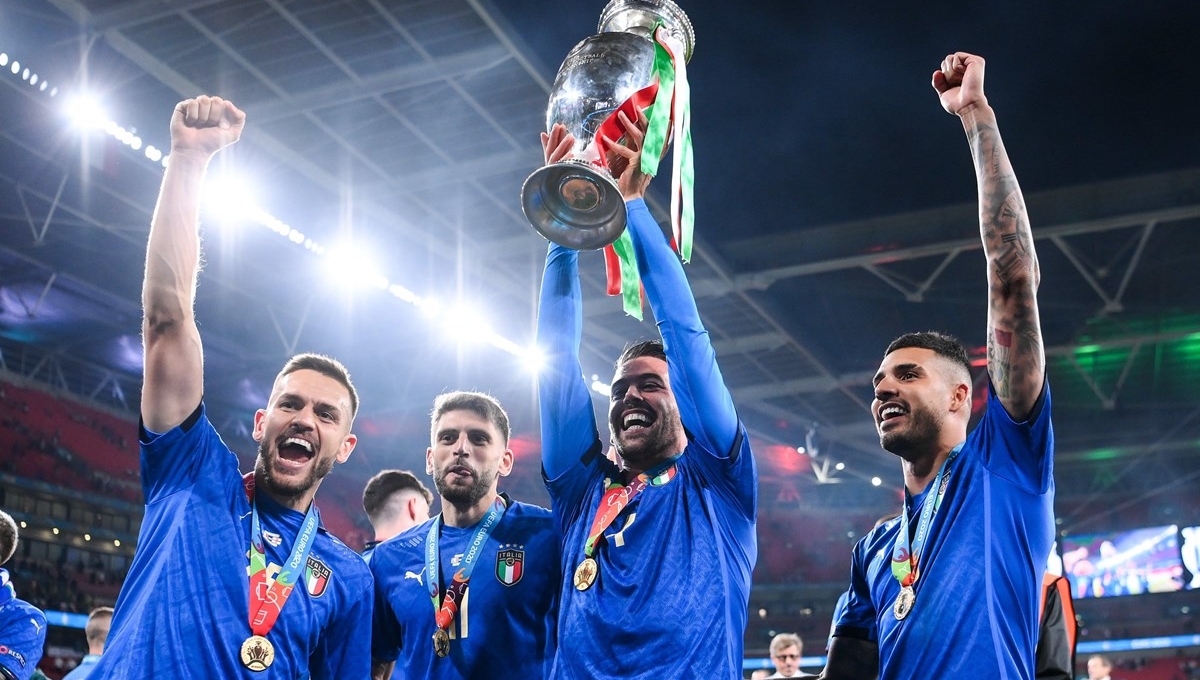 Italia vô địch EURO 2021: “Football is coming to Rome”