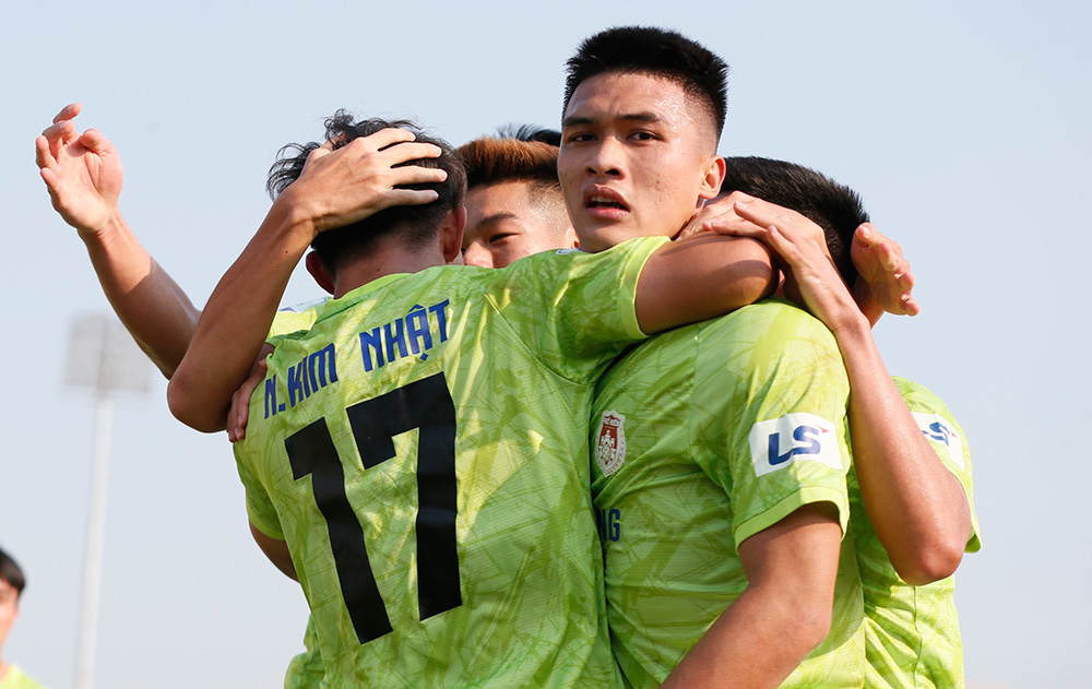 Tuyển thủ U23 Việt Nam tỏa sáng giúp Phố Hiến đánh bại Phù Đổng 'không tưởng'
